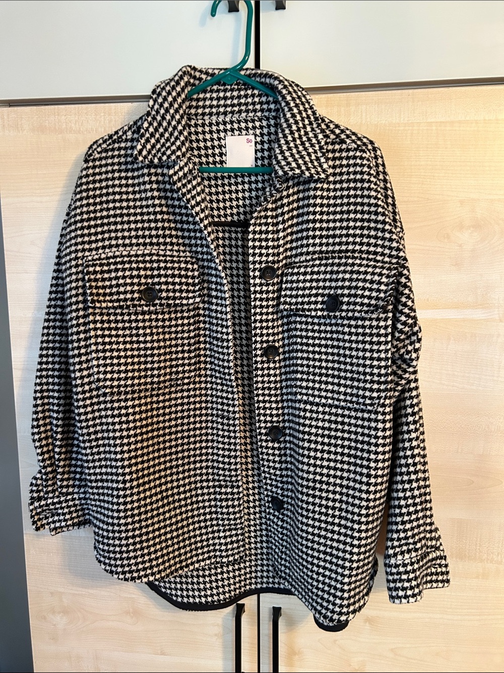 SO Black & White Houndstooth Button-Front Blazer